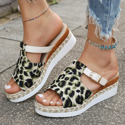 Sandalias Cuña Leopardo para Mujer