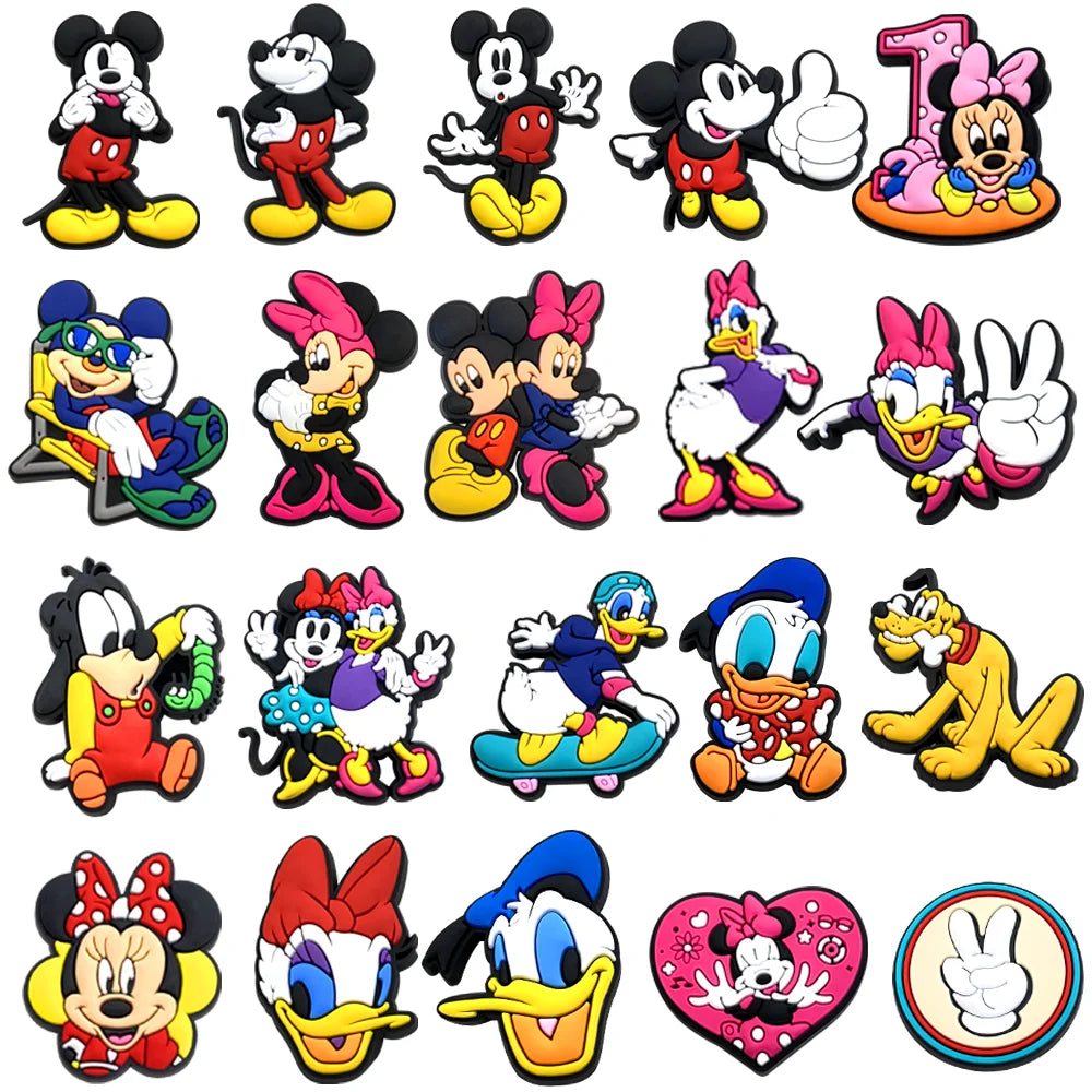 Pin Crocs Disney