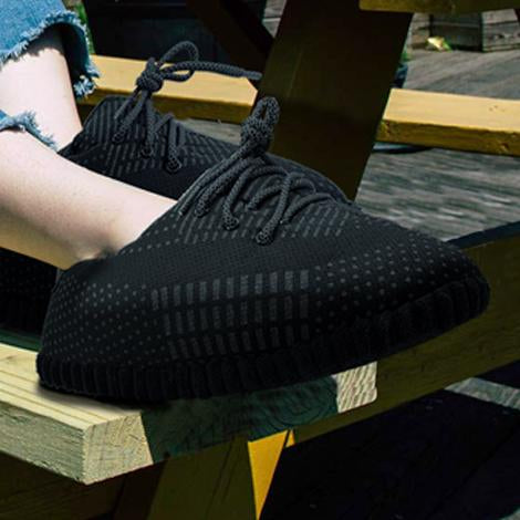Zapatillas Estar por Casa Yeezy Brillantes - Don Zapas