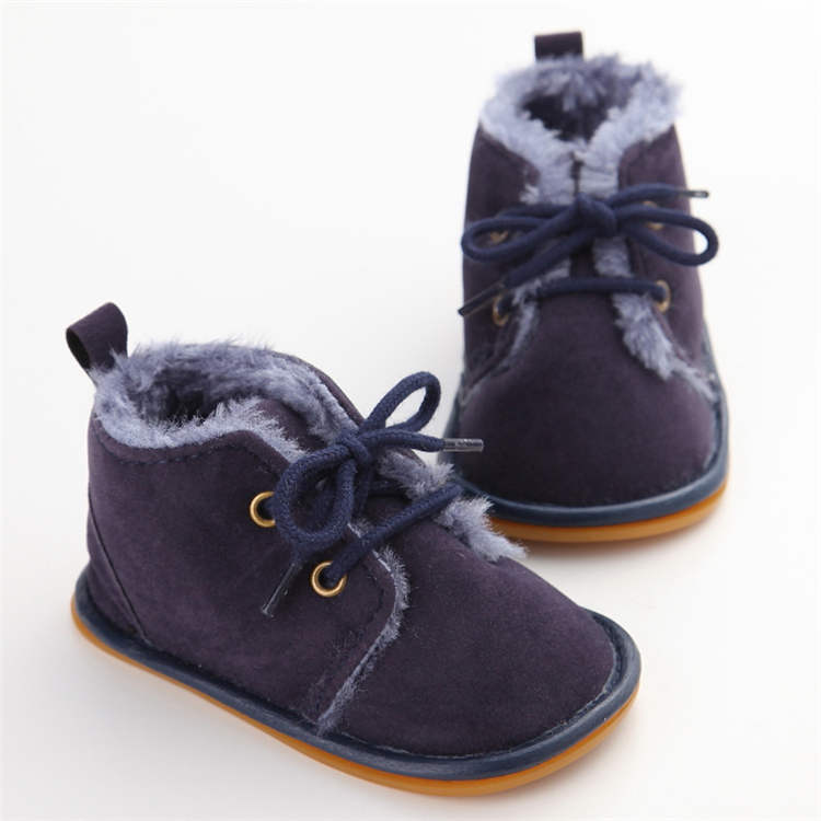 Bottes d'hiver chaudes pour bébé